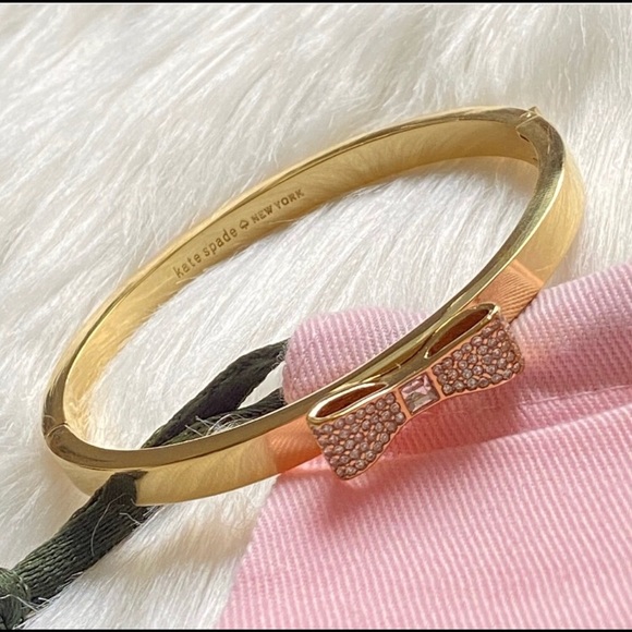 NWT KATE SPADE READY SET BOW PAVE BANGLE BRACELET! - Picture 3 of 4